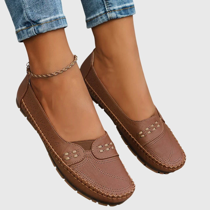 Victoria | Maple Orthopaedic Shoes
