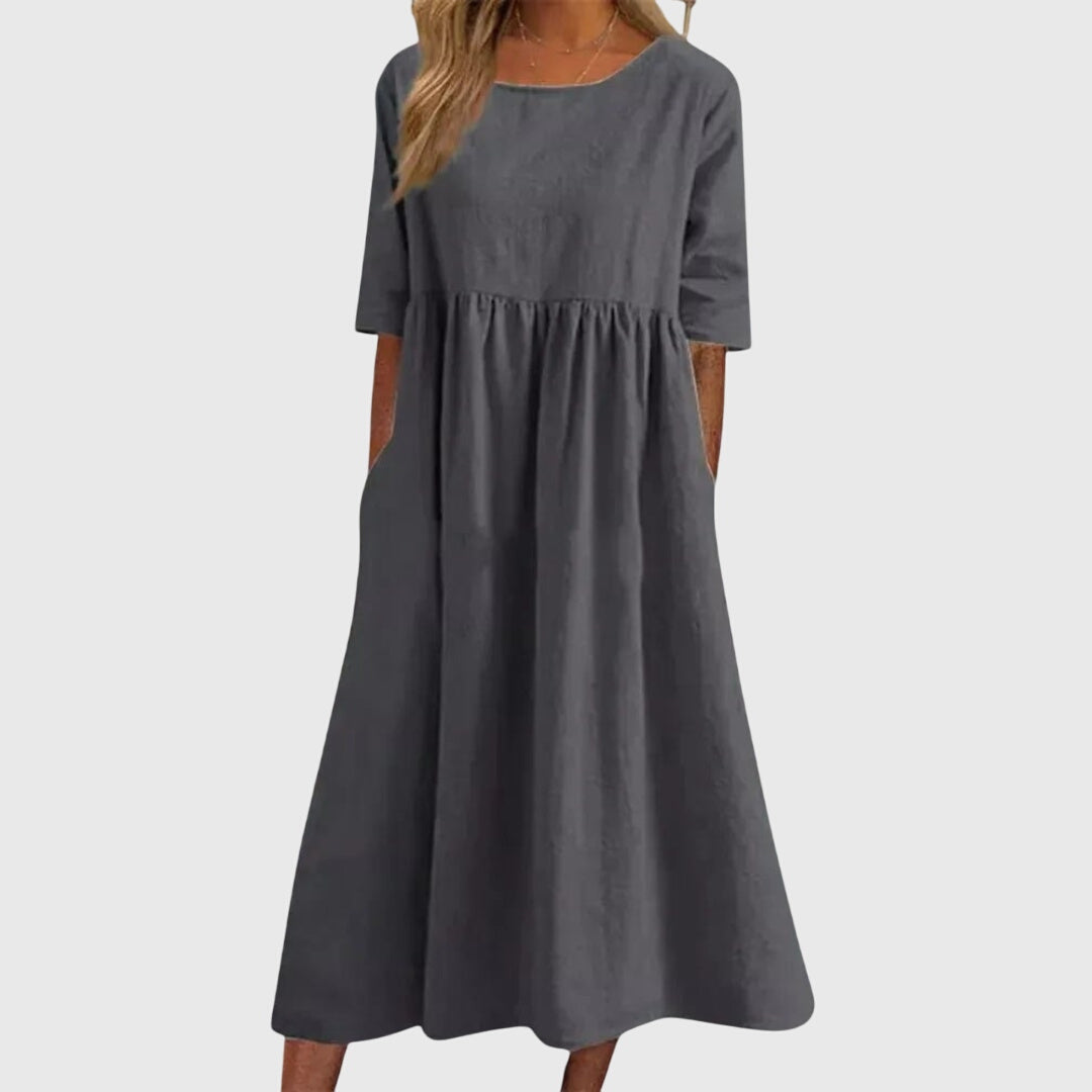Victoria | Elegant Short-Sleeved Dress