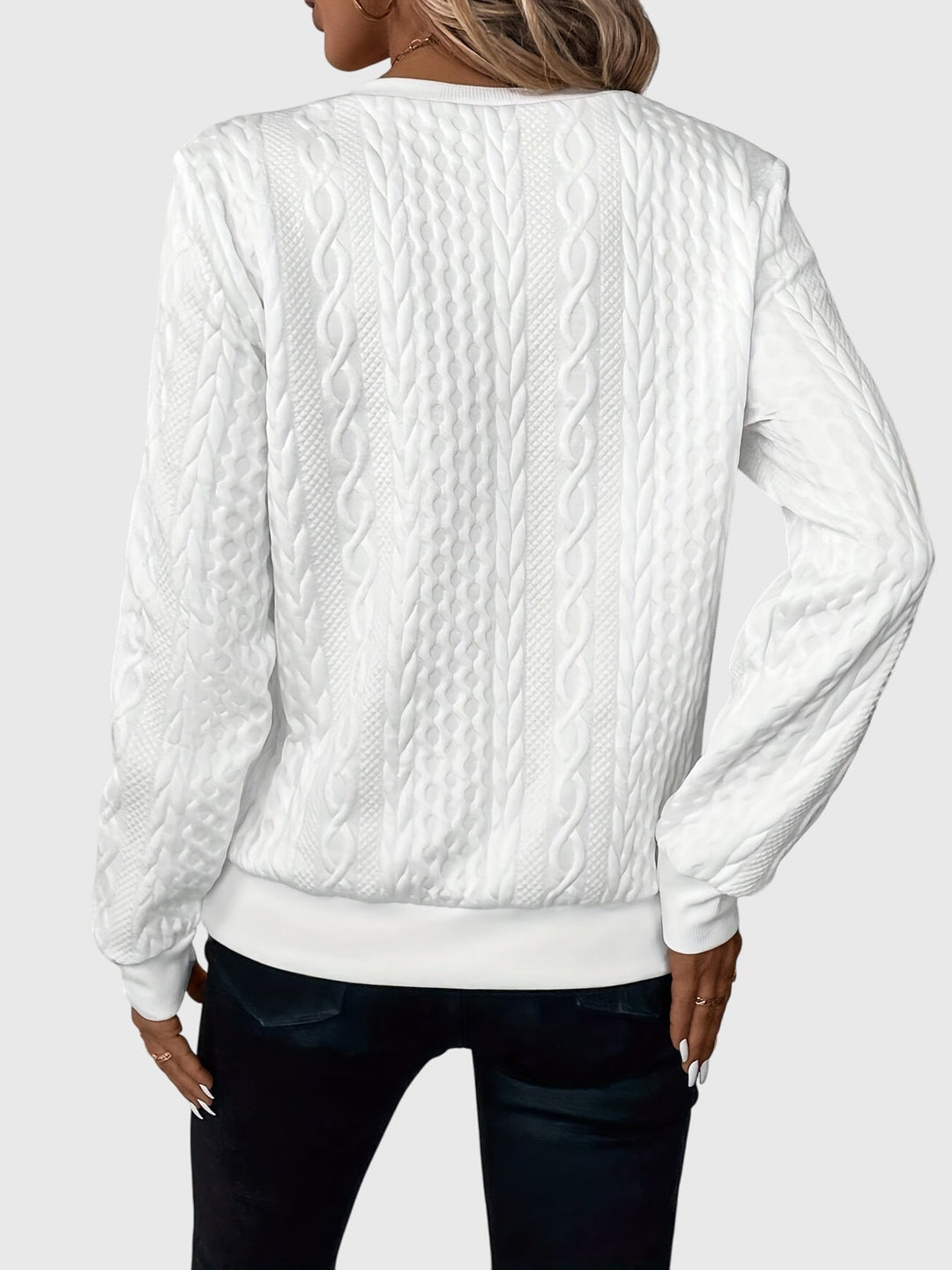 Victoria | Zipped Sweater