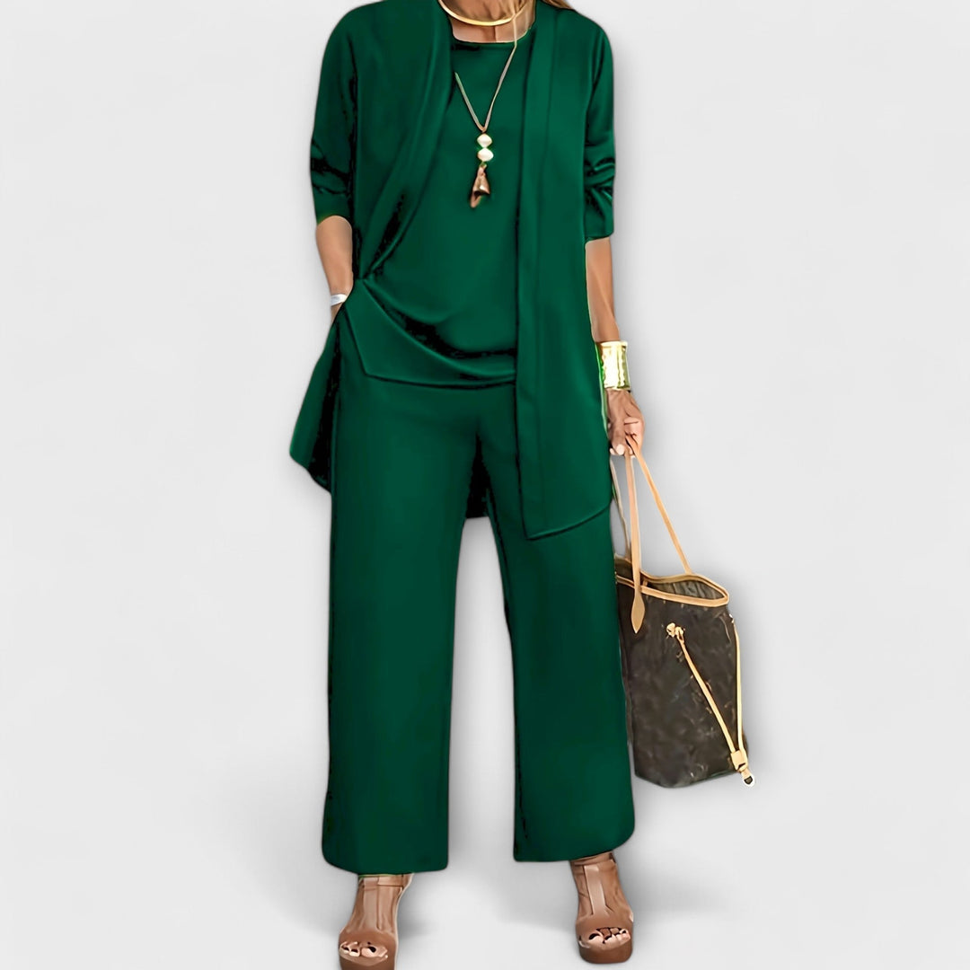 Victoria | Sophisticated Three-Piece Set