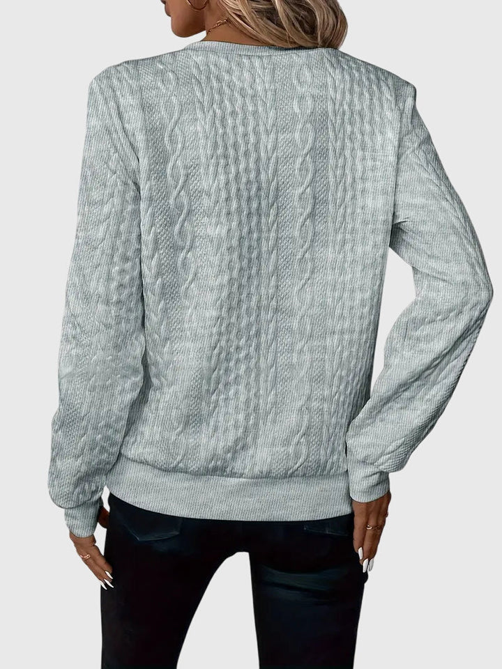Victoria | Zipped Sweater