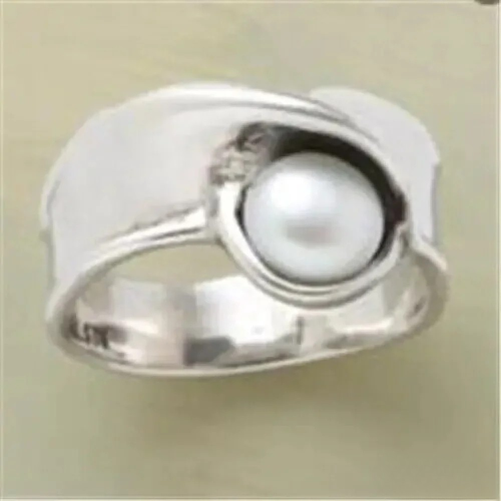 Victoria | Retro Insert Bead Ring