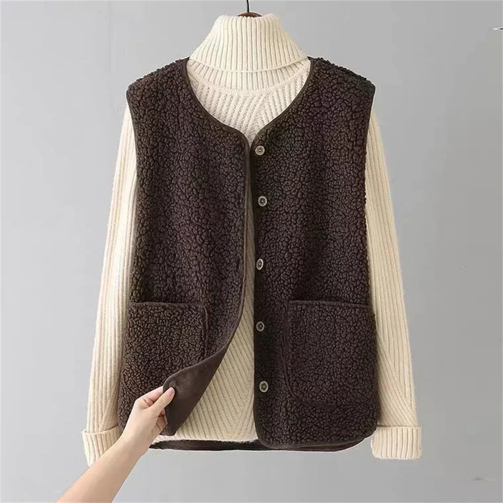 Victoria | Classic Cardigan