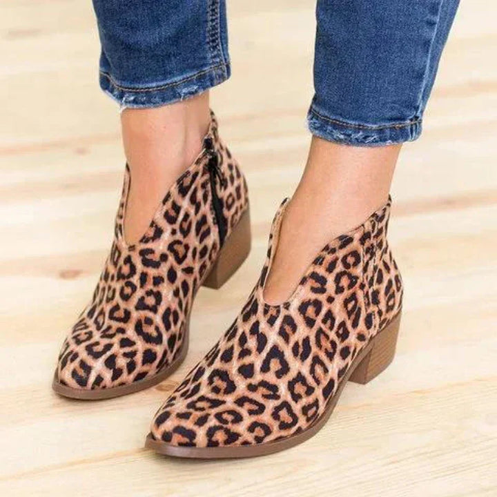 Clara - Orthopedic Boots
