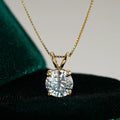 Gold-2CT Moissanite