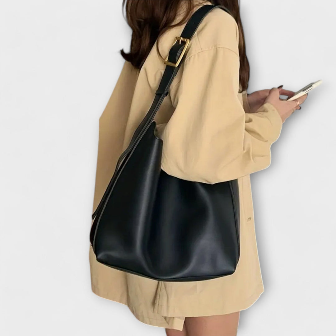Victoria | Elegant Leather Shoulder Bag