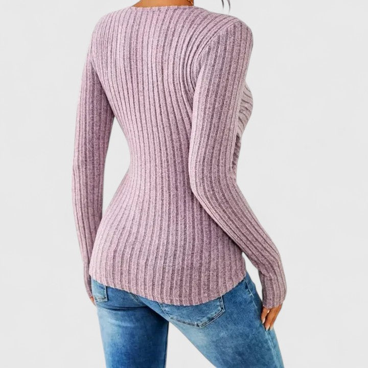 Victoria | Sophisticated Tucking Top