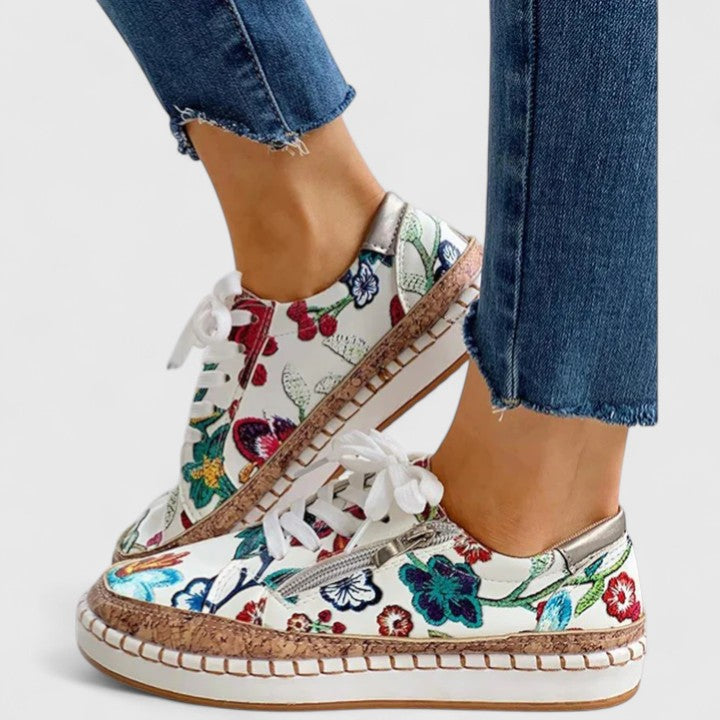 Victoria | Olisette Orthopaedic Shoes